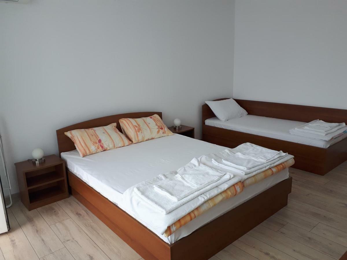 Gradina Hotel Chernomorets Buitenkant foto