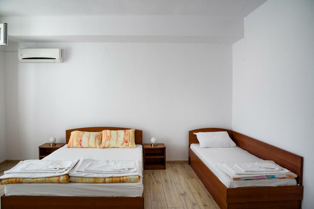Gradina Hotel Chernomorets Buitenkant foto