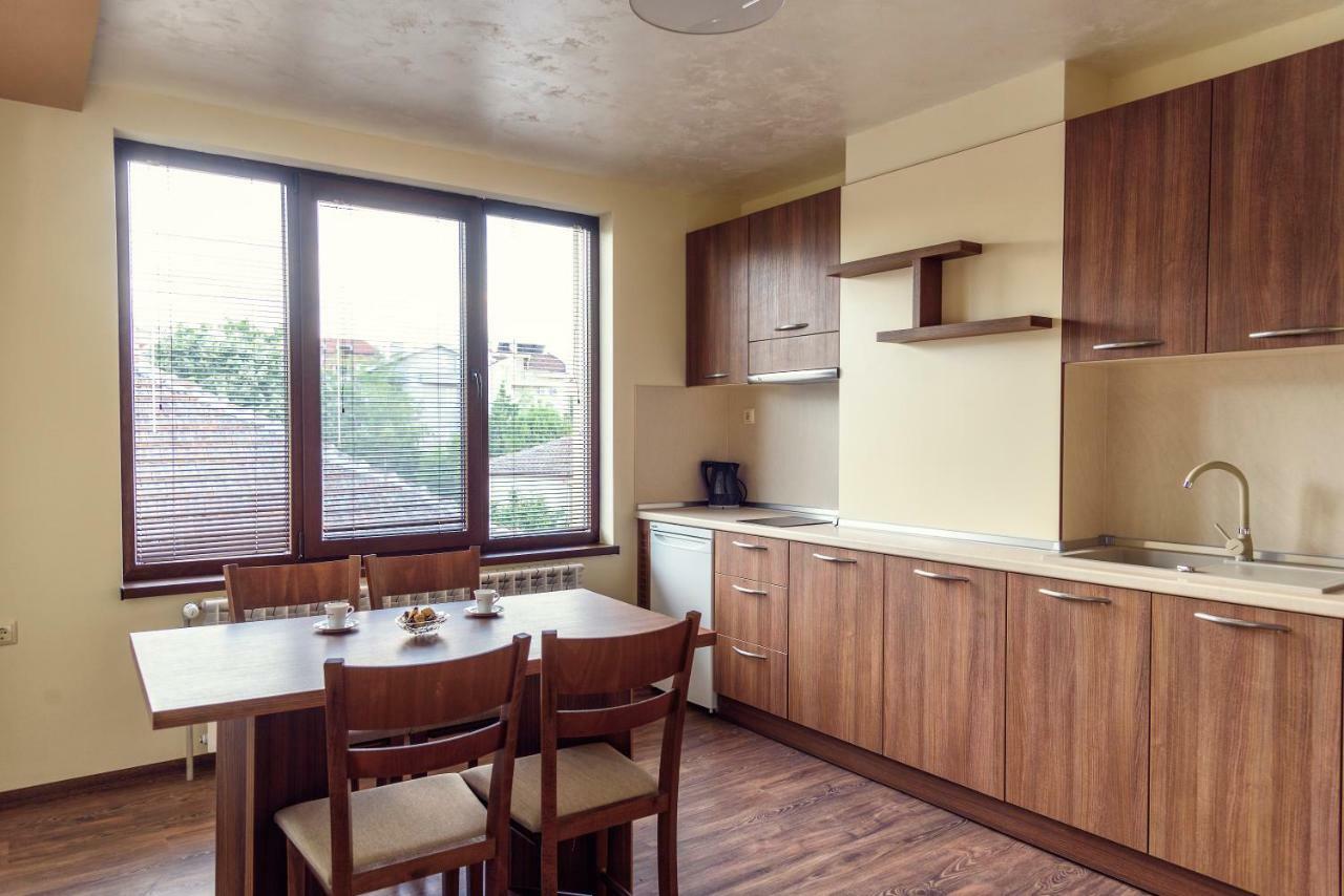 Gradina Hotel Chernomorets Buitenkant foto