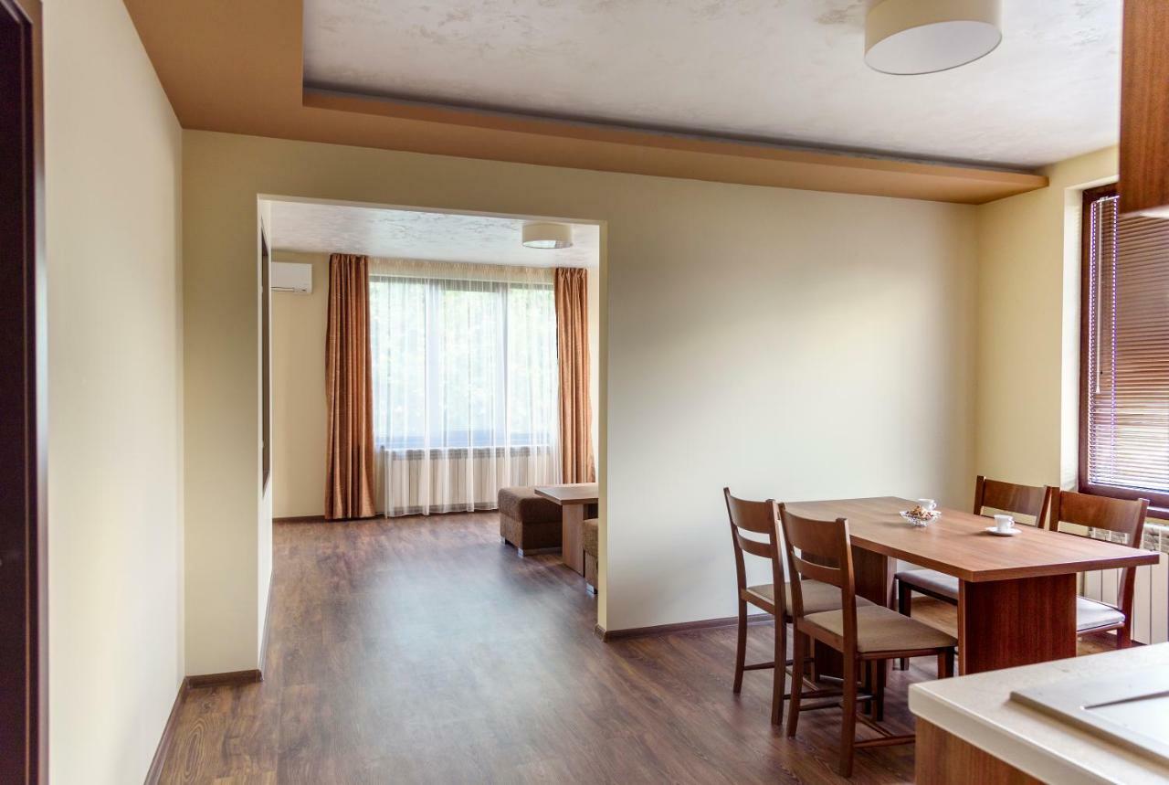 Gradina Hotel Chernomorets Buitenkant foto